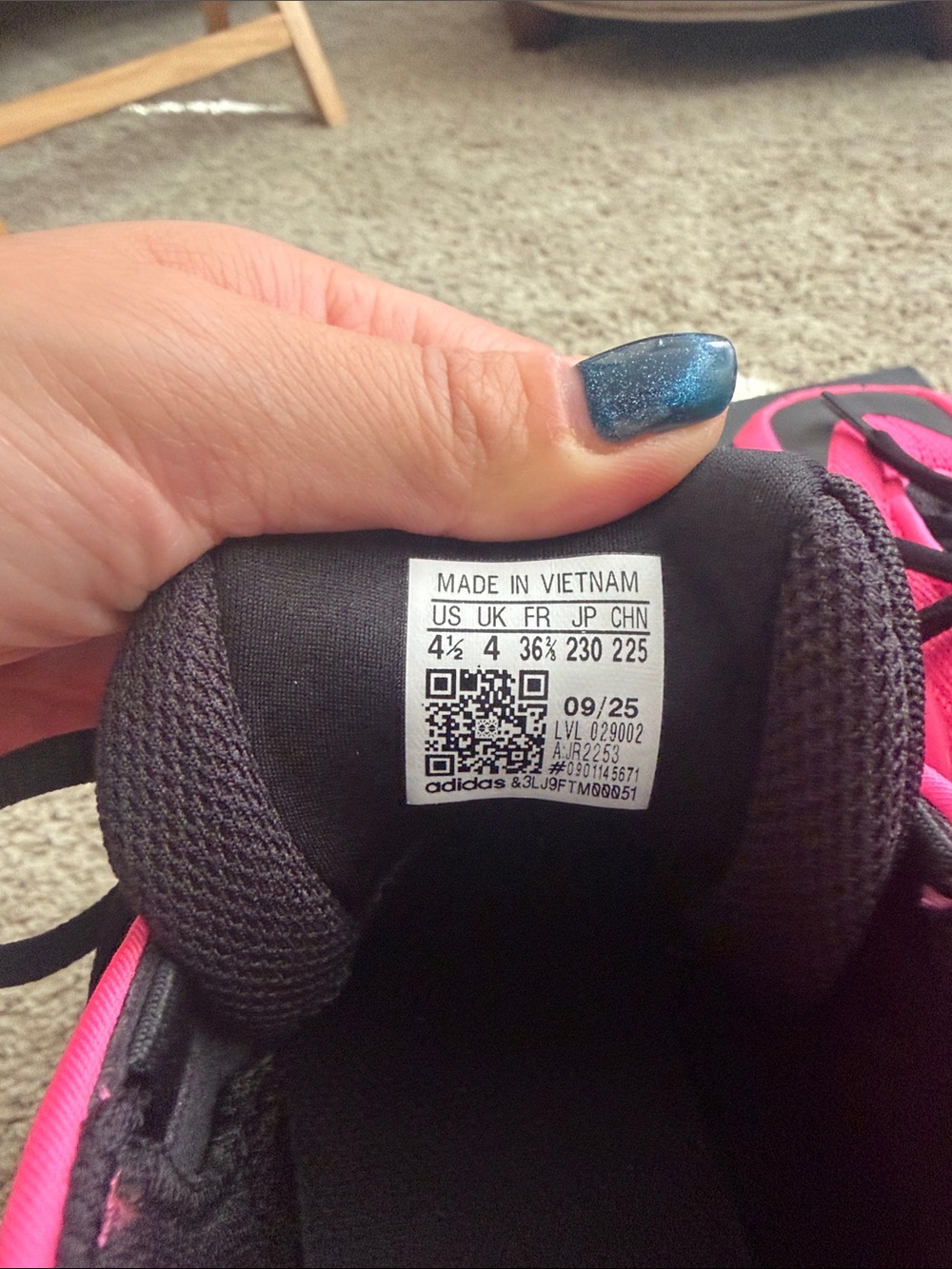 Pink AE2s - Picture 4 of 4